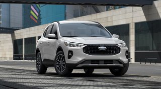 2023 Ford Escape PHEV FWD in Laval, Quebec - 4 - w320h240px