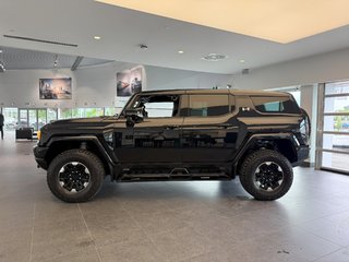 2024 GMC HUMMER EV SUV E4WD 4dr 2X in Laval, Quebec - 2 - w320h240px
