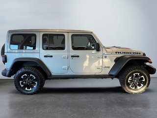 2024  Wrangler 4xe Rubicon 4XE SKY ROOF, Winch in Laval, Quebec - 6 - w320h240px