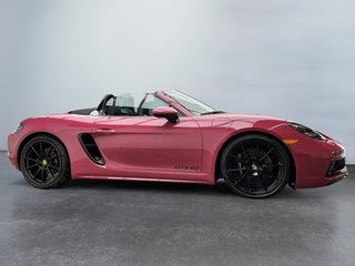 2023  718 Boxster GTS 4.0 Roadster in Laval, Quebec - 6 - w320h240px