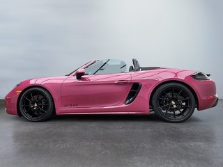 2023  718 Boxster GTS 4.0 Roadster in Laval, Quebec - 2 - w320h240px