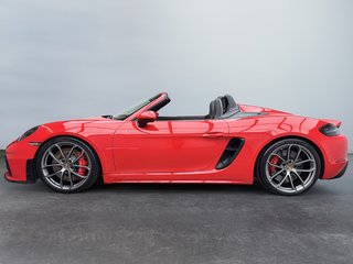 2022 Porsche 718 Spyder Roadster in Laval, Quebec - 2 - w320h240px