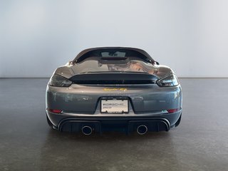 Porsche 718 Spyder RS  Weissach Package, PCCB,+++ 2024 à Laval, Québec - 4 - w320h240px