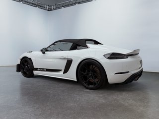 Porsche 718 Spyder RS 2025 à Laval, Québec - 5 - w320h240px