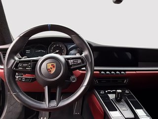 Porsche 911  2020 à Laval, Québec - 4 - w320h240px