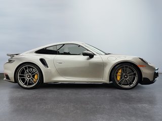 911 Turbo S Sport exhaust - Sport Package ext. 2022 à Laval, Québec - 6 - w320h240px