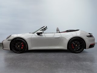 Porsche 911 Carrera 4S Cabriolet w/Sport Package 2022 à Laval, Québec - 2 - w320h240px
