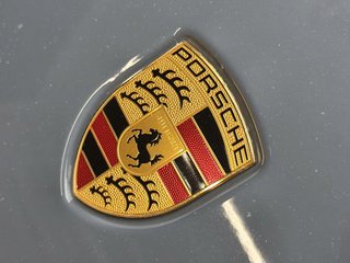 2023 Porsche 911 Carrera 4S in Laval, Quebec - 6 - w320h240px