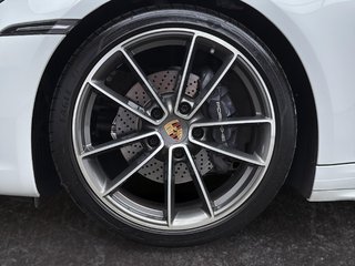 2024 Porsche 911 Carrera Sport Chrono Package in Laval, Quebec - 6 - w320h240px