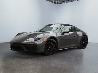 Porsche 911  2024 à Laval, Québec - 4 - w320h240px