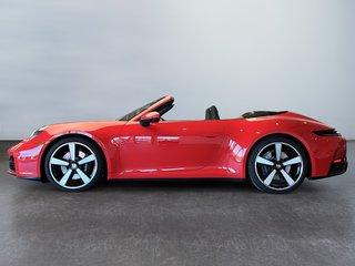 Porsche 911 Carrera Cabriolet Premium Package 2025 à Laval, Québec - 2 - w320h240px