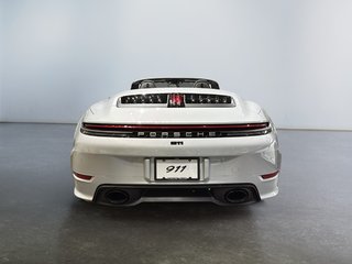 2025 Porsche 911 Carrera S Cabriolet Premium Package in Laval, Quebec - 4 - w320h240px