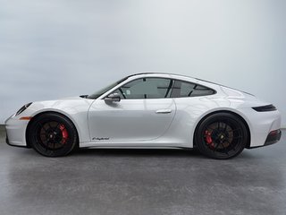 Porsche 911 Carrera 4 GTS SportDesign Package 2025 à Laval, Québec - 2 - w320h240px