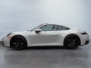 2025 Porsche 911 Carrera Premium Package in Laval, Quebec - 2 - w320h240px