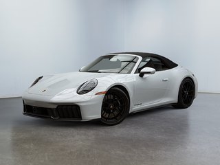 2025 Porsche 911 in Laval, Quebec - 4 - w320h240px