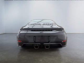 2025 Porsche 911 in Laval, Quebec - 6 - w320h240px
