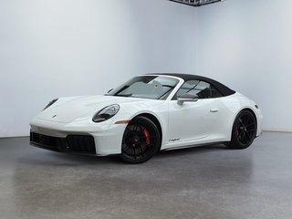 2025 Porsche 911 in Laval, Quebec - 4 - w320h240px
