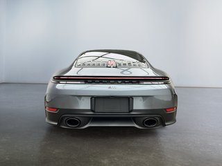 Porsche 911  2026 à Laval, Québec - 4 - w320h240px
