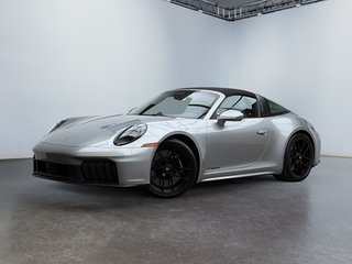 2026 Porsche 911 4 GTS in Laval, Quebec - 4 - w320h240px