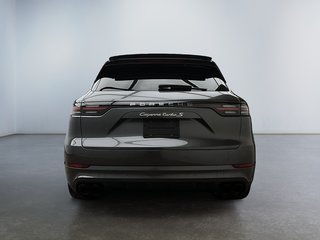 2020  Cayenne Turbo S E-Hybrid AWD in Laval, Quebec - 4 - w320h240px