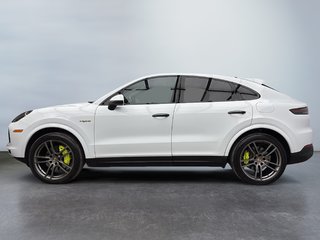 Porsche Cayenne Platinum Edition E-Hybrid Coupe AWD 2022 à Laval, Québec - 2 - w320h240px
