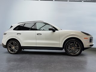 2023  Cayenne Platinum Edition AWD in Laval, Quebec - 6 - w320h240px