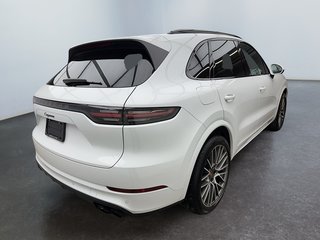 Cayenne Platinum Edition AWD 2023 à Laval, Québec - 6 - w320h240px