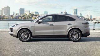 Porsche Cayenne Platinum Edition E-Hybrid Coupe AWD 2023 à Laval, Québec - 2 - w320h240px