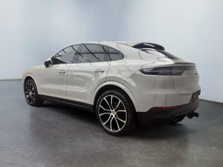 2023 Porsche Cayenne in Laval, Quebec - 3 - w320h240px