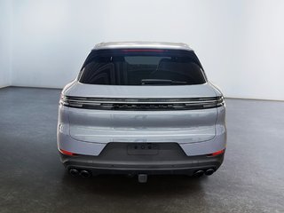 Porsche Cayenne Premium Package Plus 2024 à Laval, Québec - 4 - w320h240px