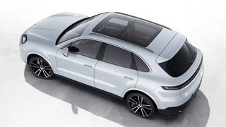 2024 Porsche Cayenne AWD in Laval, Quebec - 4 - w320h240px