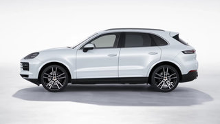 2024 Porsche Cayenne AWD in Laval, Quebec - 2 - w320h240px