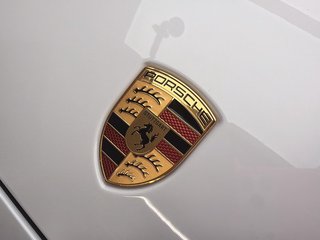 2025 Porsche Cayenne in Laval, Quebec - 6 - w320h240px