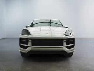 2025 Porsche Cayenne in Laval, Quebec - 5 - w320h240px