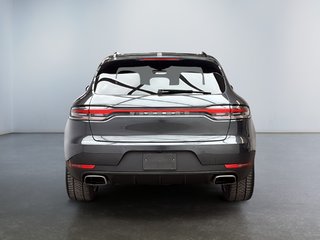 2019 Porsche Macan Premium Package Plus in Laval, Quebec - 4 - w320h240px