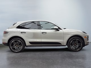 2021 Porsche Macan 20 Macan Turbo Wheels in Laval, Quebec - 5 - w320h240px