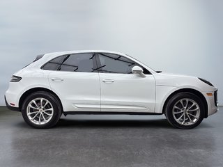 Porsche Macan Premium Package Plus 2022 à Laval, Québec - 5 - w320h240px