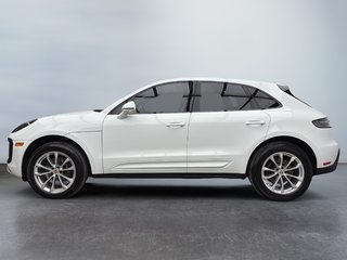 Porsche Macan Premium Package Plus 2022 à Laval, Québec - 2 - w320h240px