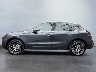 Macan Premium Package Plus 2023 à Laval, Québec - 2 - w320h240px