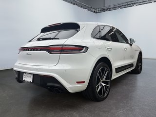 2023  Macan Premium Package Plus in Laval, Quebec - 5 - w320h240px