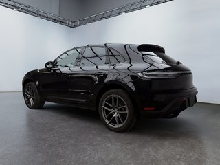 2023 Porsche Macan in Laval, Quebec - 3 - w320h240px