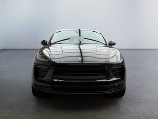 Porsche Macan  2023 à Laval, Québec - 5 - w320h240px