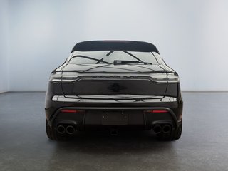 Porsche Macan  2023 à Laval, Québec - 4 - w320h240px