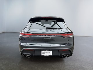 2024  Macan S Premium Package Plus in Laval, Quebec - 4 - w320h240px