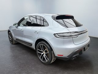 Porsche Macan Premium Package Plus 2024 à Laval, Québec - 3 - w320h240px