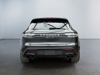 2024 Porsche Macan S V6 Premium Package Plus in Laval, Quebec - 4 - w320h240px