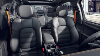 Porsche Macan Premium Package Plus 2024 à Laval, Québec - 6 - w320h240px