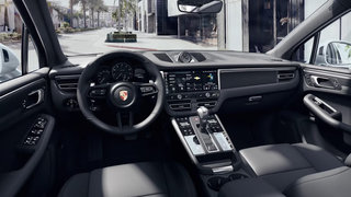 Porsche Macan Premium Package Plus 2024 à Laval, Québec - 5 - w320h240px