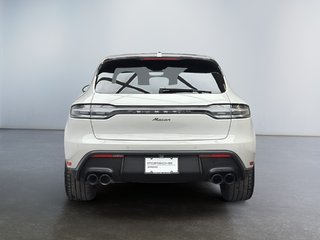 2024 Porsche Macan Premium Package Plus in Laval, Quebec - 4 - w320h240px