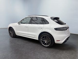 2024 Porsche Macan Premium Package Plus in Laval, Quebec - 3 - w320h240px